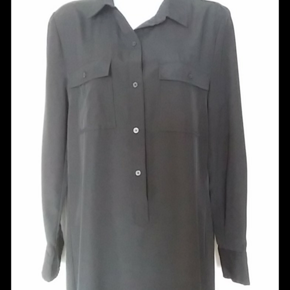 Joe fresh button front to waist with chest pockets - Picture 2 of 3